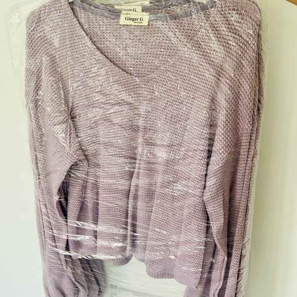 Sold 💜 Lavender 💜 V-Neckline Cuffed Long Sleeve Waffle Fabric Top S - Picture 8 of 8